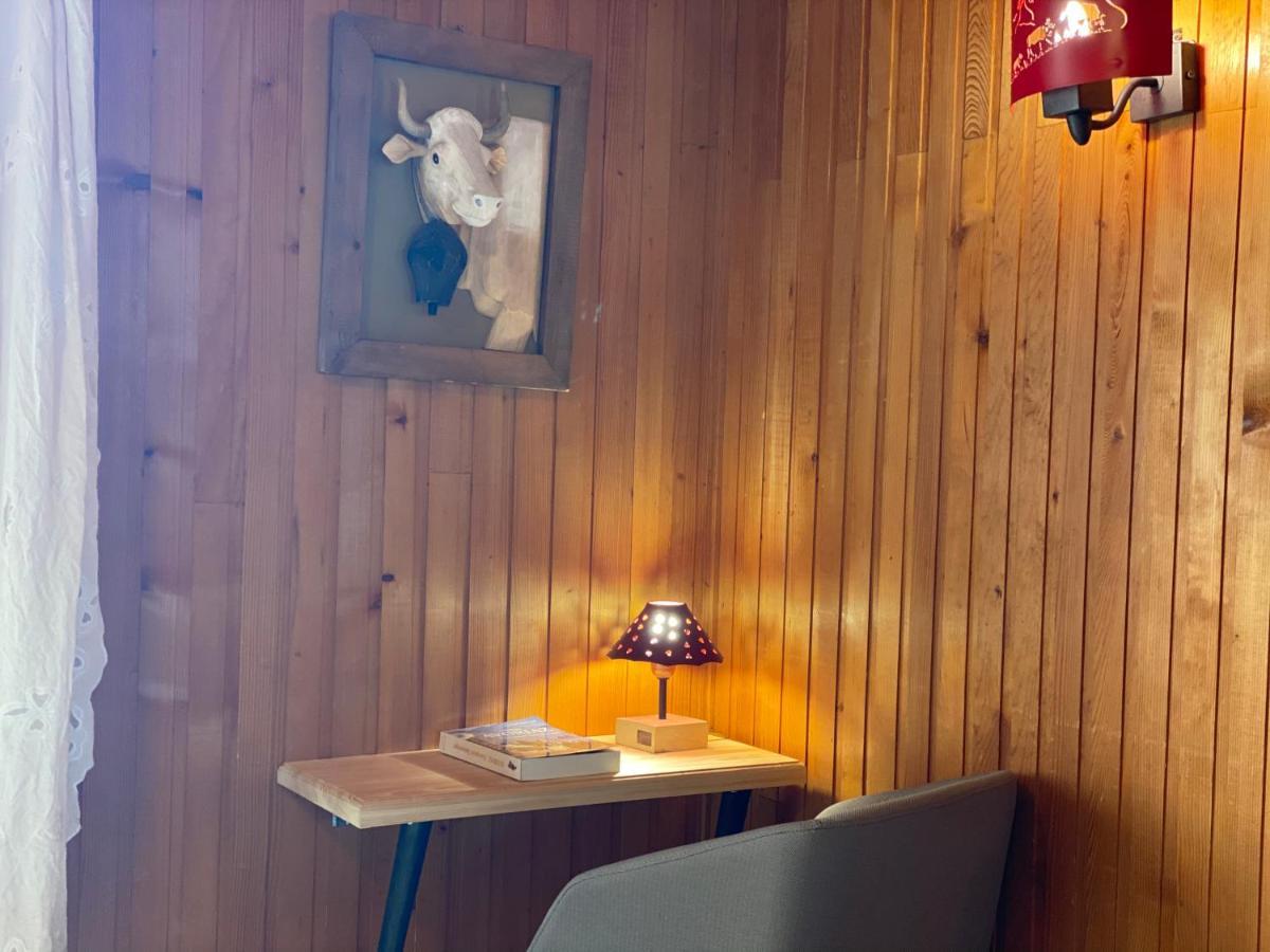 格内比小木屋酒店 蒙特里永 外观 照片